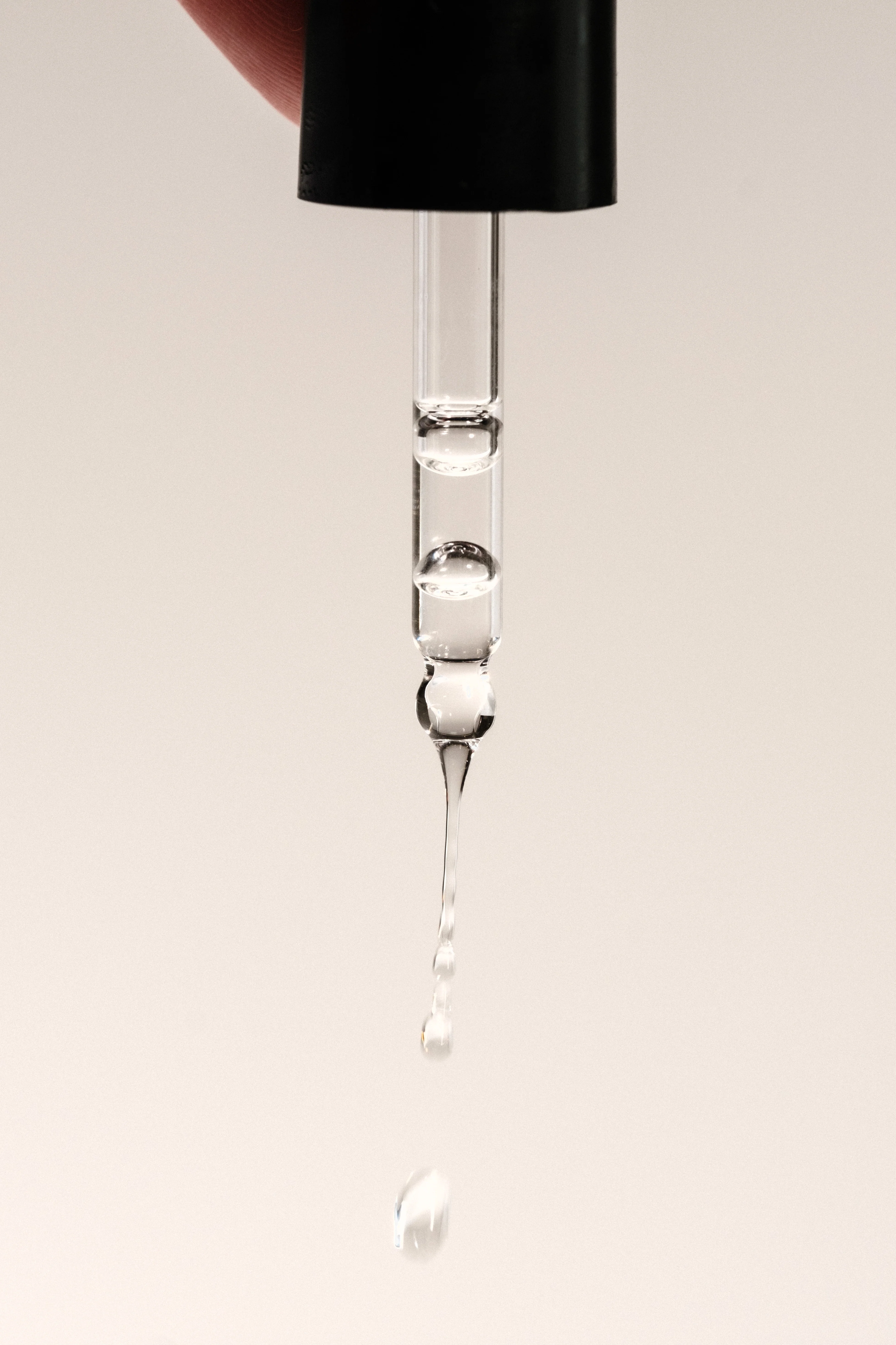 Dry & Dash Lacquer Drying Drops - Image 3